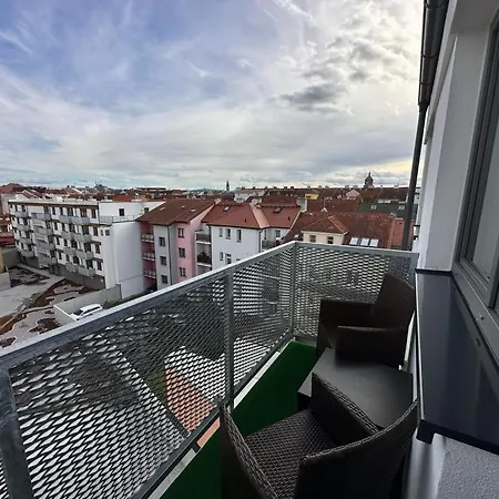 Sky Apartments 502 Plzen Exterior photo